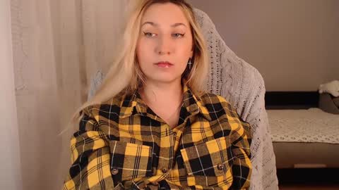 Amelia online show from 01-22-25, 07:24