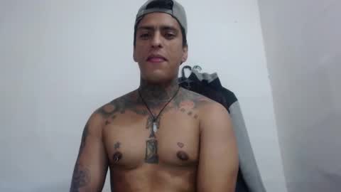 Victor cardenas online show from 11-25-25, 05:24