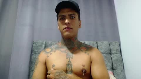 Snapshot of vicctorzc chatting on 06-08-26, 09:04 Victor cardenas online show from 06-08-26, 09:04