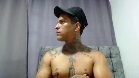 Snapshot of vicctorzc chatting on 06-12-26, 10:30 Victor cardenas online show from 06-12-26, 10:30