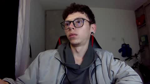 Vicent Brais online show from 12-18-24, 08:53