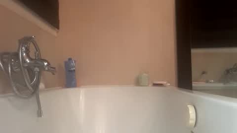 vices online show from 10-29-25, 04:04