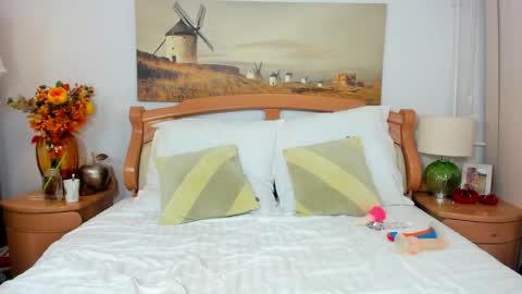 ViciousQueenu can call me Laura online show from 04-22-26, 05:10