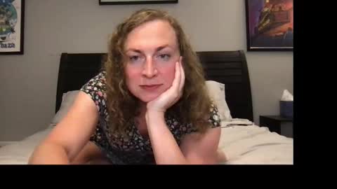 Snapshot of vicki_stockings chatting on 10-17-25, 01:31 Vicki Stockings online show from 10-17-25, 01:31