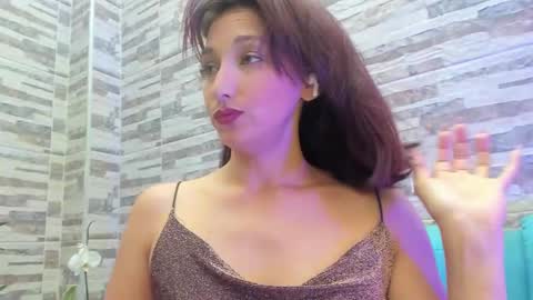 Snapshot of vicky__skinny_ chatting on 03-11-25, 03:12 Vicky online show from 03-11-25, 03:12