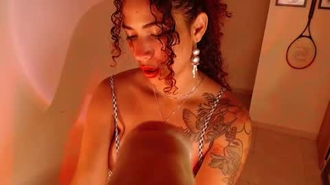 Vicky  online show from 02-06-25, 12:00