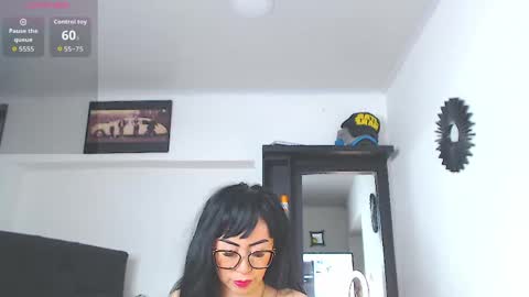 Vicky  online show from 04-23-26, 08:46