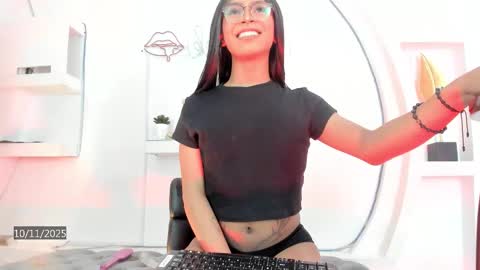 vicky_hottman online show from 11-11-25, 04:23