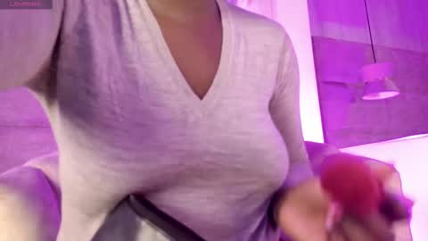 Vicky Walles online show from 09-30-25, 05:01