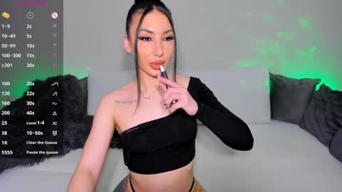 Snapshot of vickyboo chatting on 05-11-26, 01:06 Vicky Boo online show from 05-11-26, 01:06