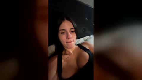 Vicky online show from 04-05-26, 12:52