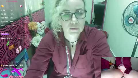 Valentina online show from 12-15-25, 08:57