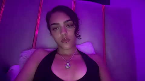 Snapshot of vickyyyx chatting on 05-09-26, 03:45 Goddess Victory online show from 05-09-26, 03:45