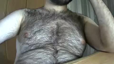 Snapshot of victorhume chatting on 10-26-25, 11:42 VictorHume online show from 10-26-25, 11:42