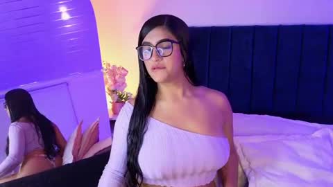 victoria1_cf online show from 07-23-26, 04:54