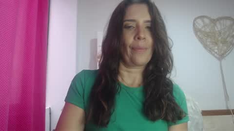 Hi guys   Im victoria  Be the one who can control me in PVT online show from 01-12-25, 04:40