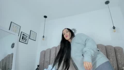 valentina online show from 09-14-25, 11:31