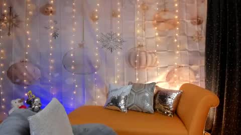 diorvictoria9 online show from 01-31-25, 07:29