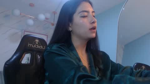 Victoria online show from 03-27-26, 08:19