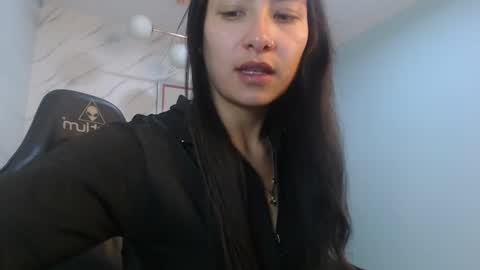 Victoria online show from 06-10-26, 01:21
