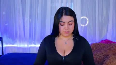 Snapshot of victoria_jonhss chatting on 06-11-26, 12:32 Victoria online show from 06-11-26, 12:32