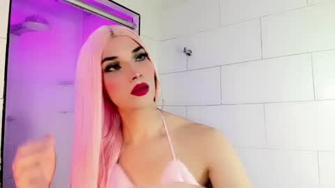 Victoria online show from 10-28-25, 07:16