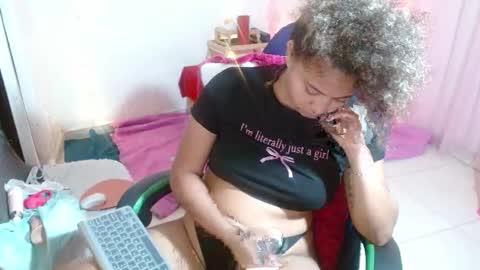 VICKY online show from 04-11-26, 10:25