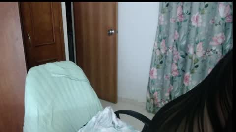 victoria online show from 04-26-26, 09:51