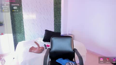 Victoria   Everyday From 1400 to 2130 Col Time online show from 03-30-26, 04:52