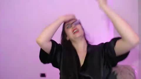 Victoria online show from 03-10-25, 08:45