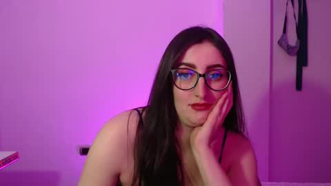 Victoria online show from 11-11-25, 08:53