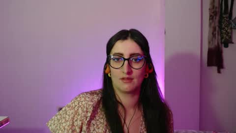 Victoria online show from 11-26-25, 09:38