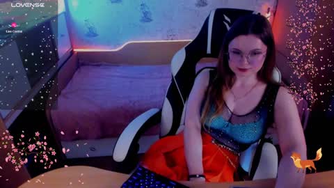    -   The Divine Fox online show from 02-03-25, 08:46