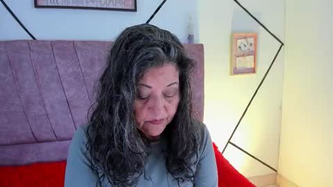 victoriaa_anderson_ online show from 01-15-26, 08:01