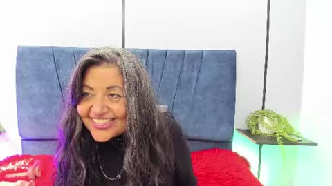 victoriaa_anderson_ online show from 07-10-26, 01:58