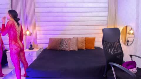 victoriaablair online show from 04-22-26, 07:59