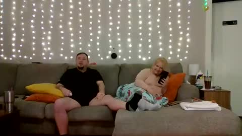 Snapshot of victoriaandjesse chatting on 02-23-25, 12:08 Victoria and Jesse online show from 02-23-25, 12:08