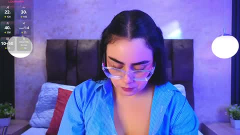 Victoria Andrade online show from 04-27-26, 11:52