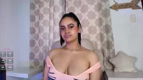 Snapshot of victoriablack_ chatting on 03-05-25, 02:23 Victoria online show from 03-05-25, 02:23