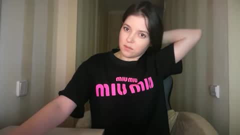 victoriadaily online show from 12-22-25, 08:17