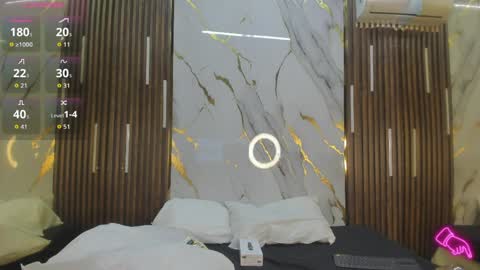 Victoria  online show from 04-04-26, 08:06