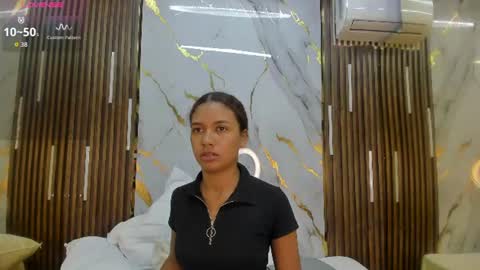 Victoria  online show from 06-26-26, 08:02