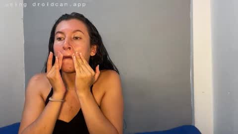 VICTORIA online show from 03-10-26, 01:10