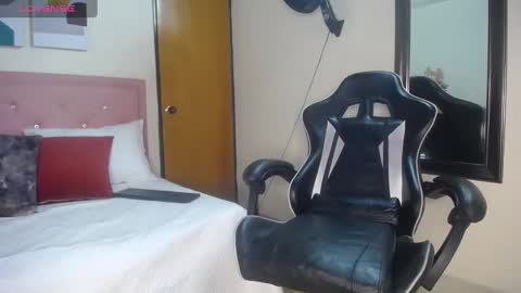 Snapshot of victoriamil1 chatting on 02-03-25, 08:24 victoriamil1 online show from 02-03-25, 08:24