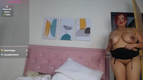 Snapshot of victoriamil1 chatting on 02-04-25, 02:28 victoriamil1 online show from 02-04-25, 02:28