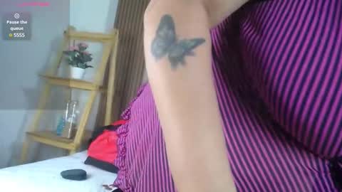 Snapshot of victoriamil1 chatting on 03-12-25, 07:59 victoriamil1 online show from 03-12-25, 07:59