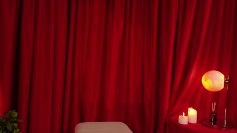 VictoriaNova online show from 04-22-26, 08:54