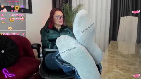 Snapshot of victoriapaker chatting on 06-10-26, 11:20 victoriapaker online show from 06-10-26, 11:20