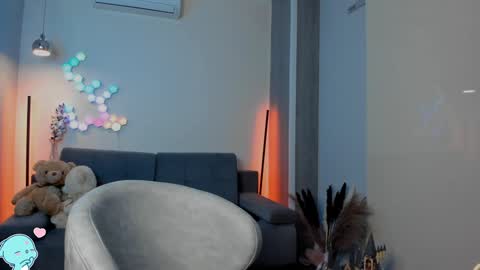 Viktoria online show from 12-13-24, 09:09