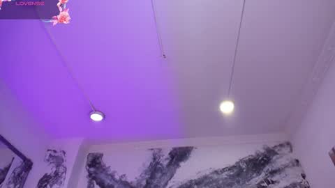 victoriasanz_ online show from 12-03-25, 05:48